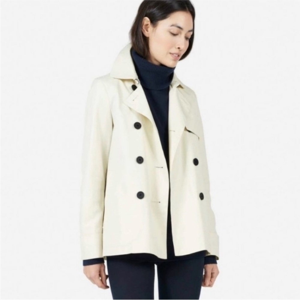 $135 Cotton Everlane Swing Trench Coat in Cream